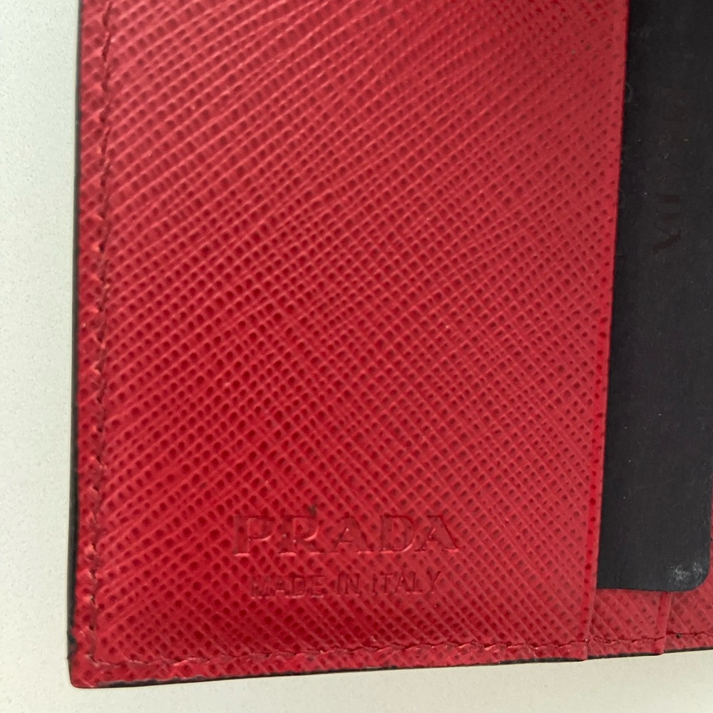 Men’s Prada Wallet - Picture 3 of 5